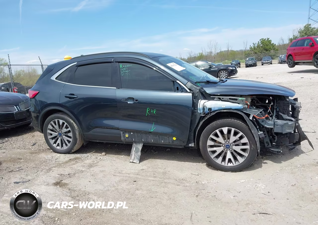 2022 Ford Escape Titanium Hybrid VIN:1FMCU9DZ4NUA49843 - 13