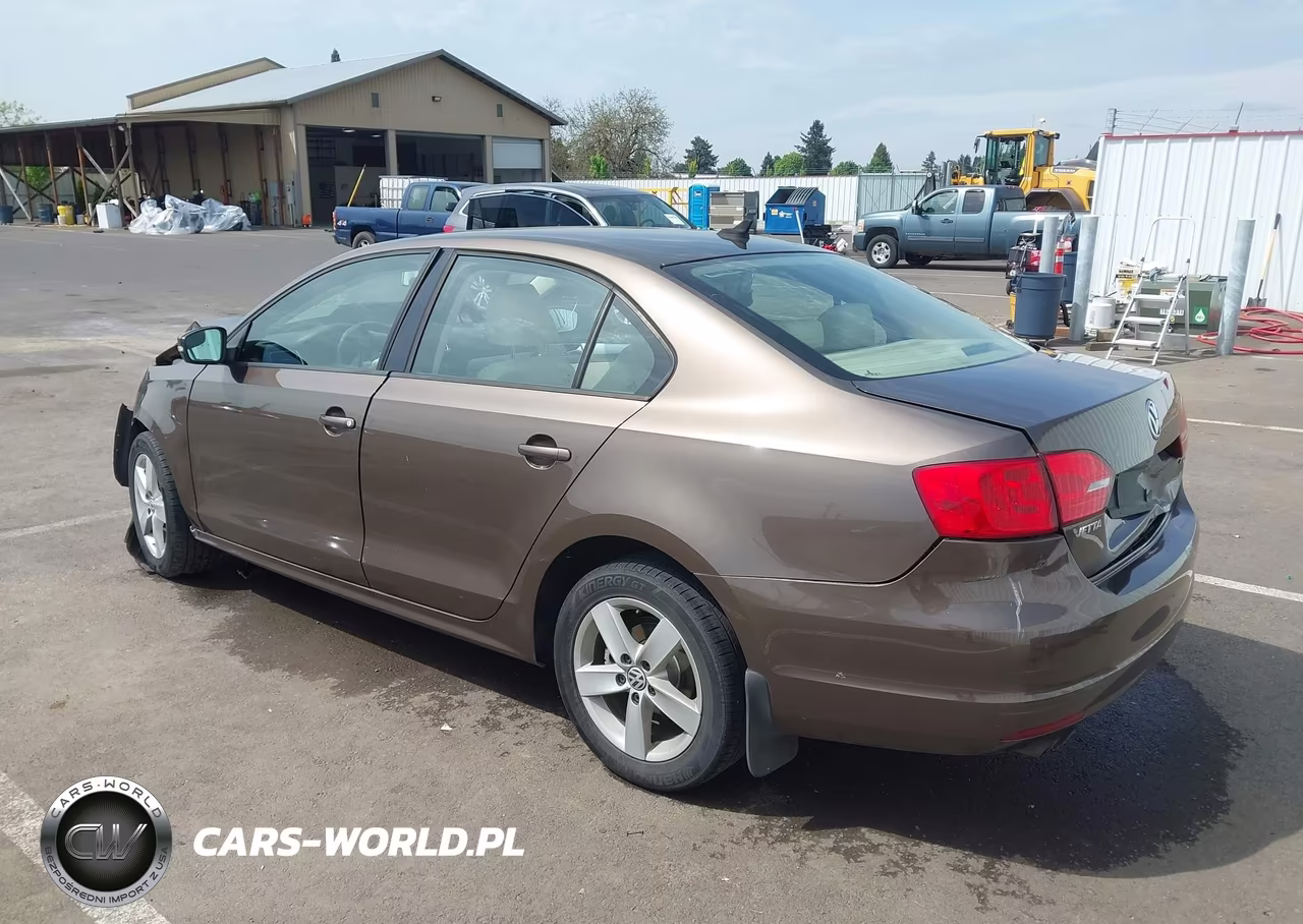 2012 Volkswagen Jetta 2.0L Tdi VIN:3VWLL7AJ3CM387839 - 3