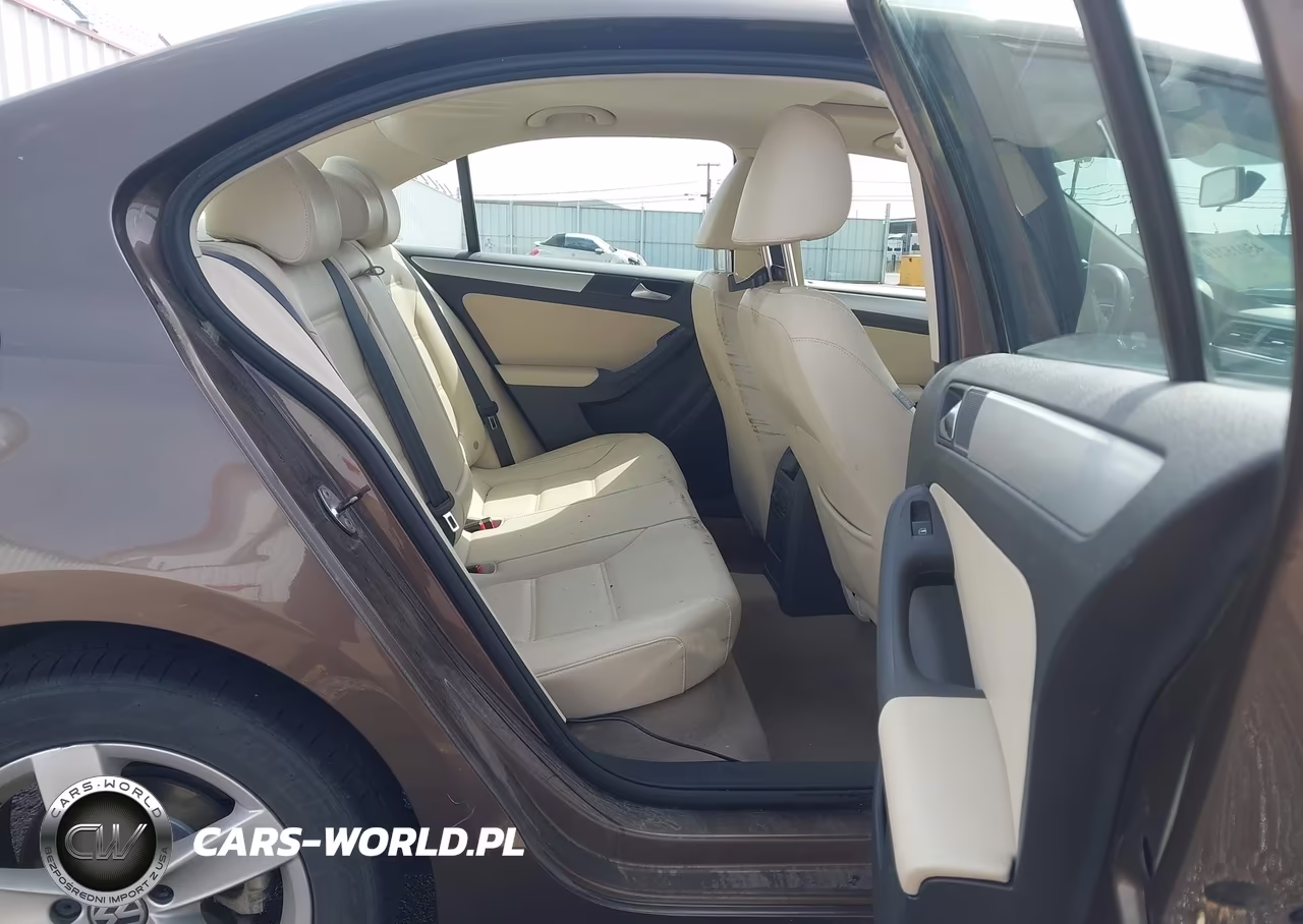 2012 Volkswagen Jetta 2.0L Tdi VIN:3VWLL7AJ3CM387839 - 8