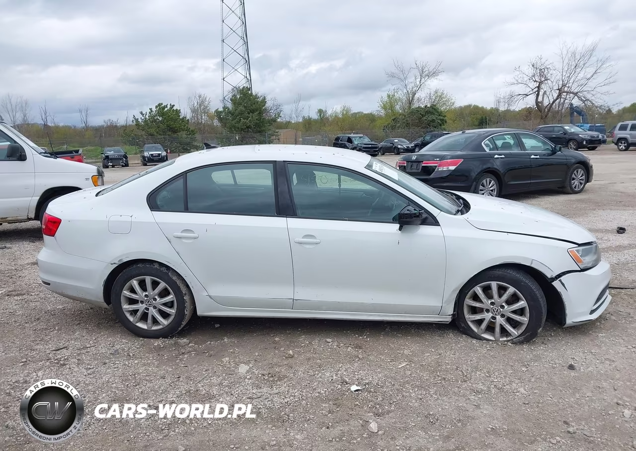 2015 Volkswagen Jetta 1.8T Se VIN:3VWD17AJ3FM352782 - 13