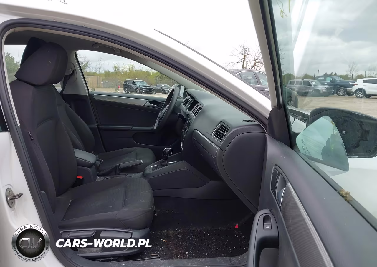 2015 Volkswagen Jetta 1.8T Se VIN:3VWD17AJ3FM352782 - 5