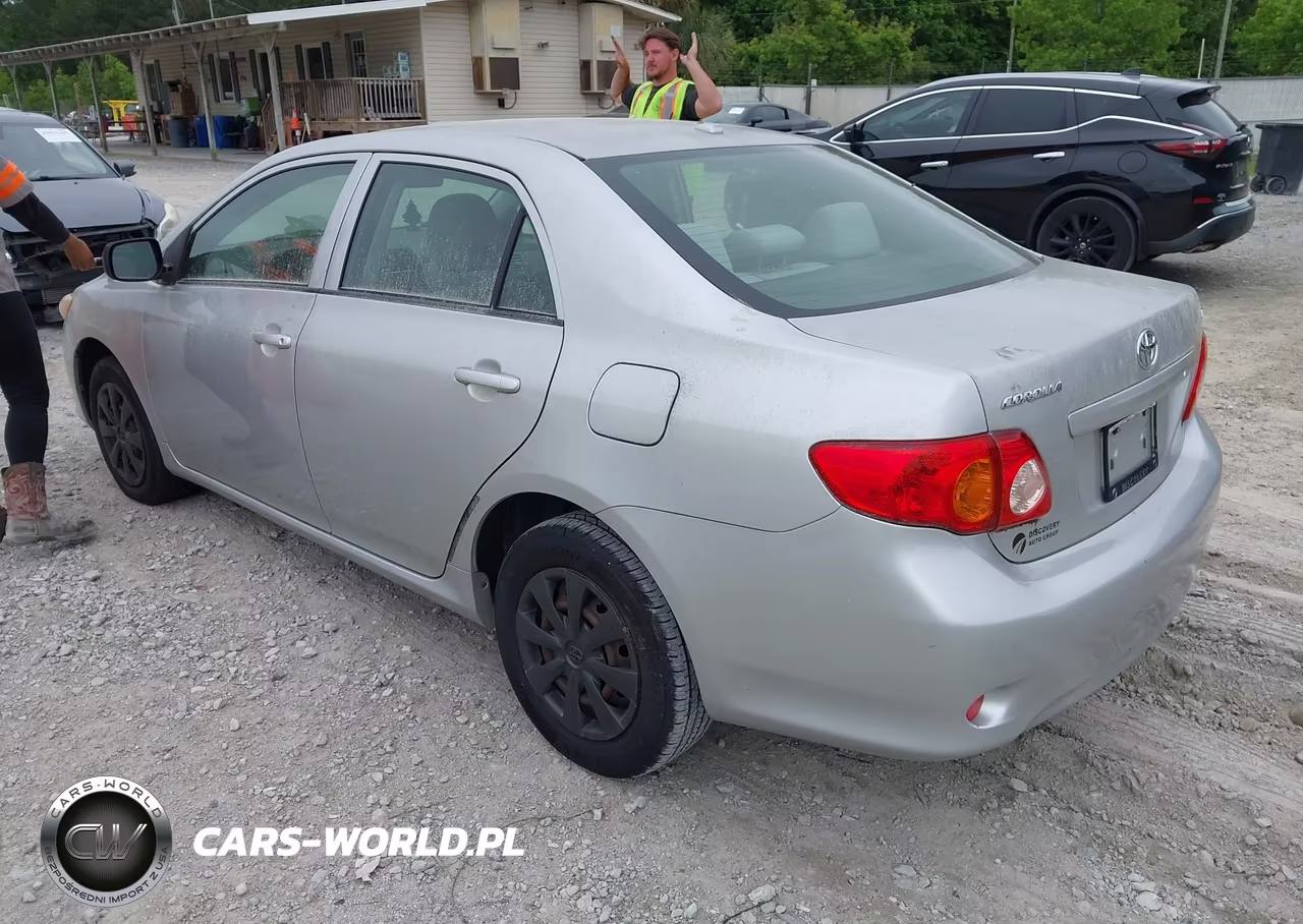 2010 Toyota Corolla Le VIN:JTDBU4EE1AJ084253 - 3