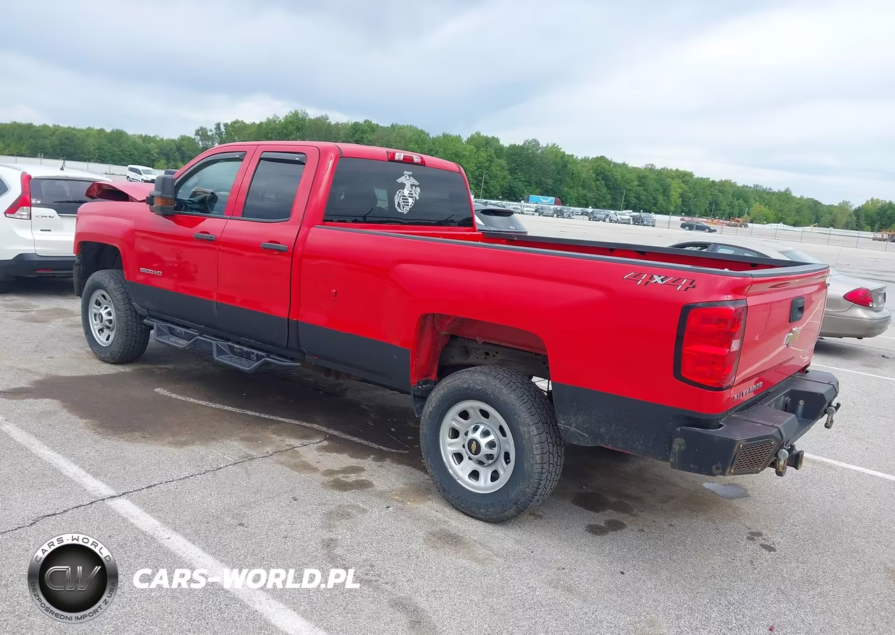 2019 Chevrolet Silverado 2500Hd Wt VIN:2GC2KREG3K1173631 - 3