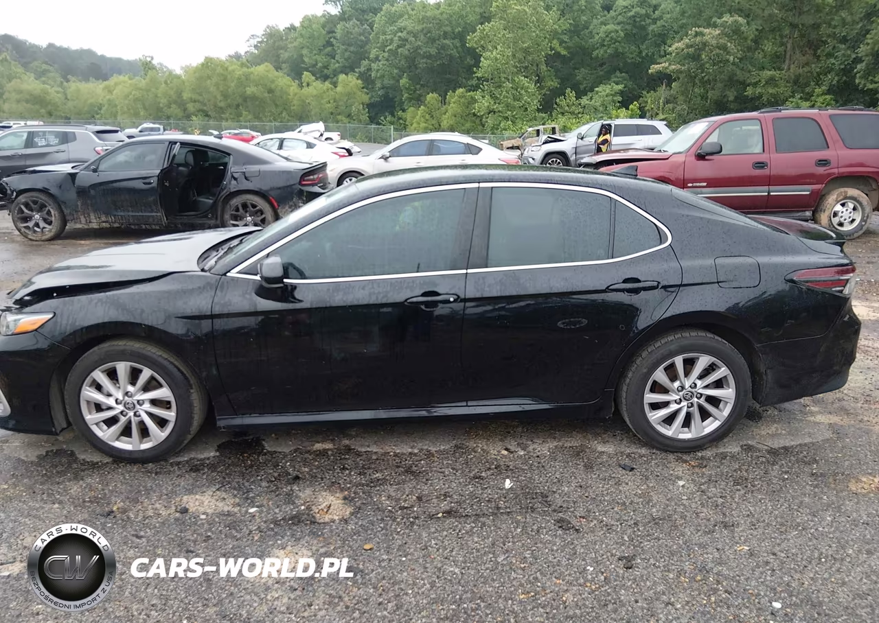 2021 Toyota Camry Le VIN:4T1C11AK0MU581378 - 14