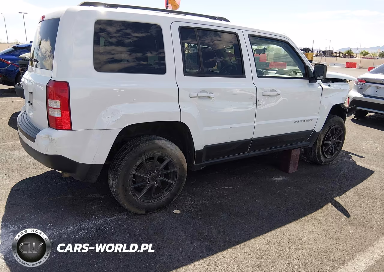 2014 Jeep Patriot Sport VIN:1C4NJPBA8ED925207 - 4