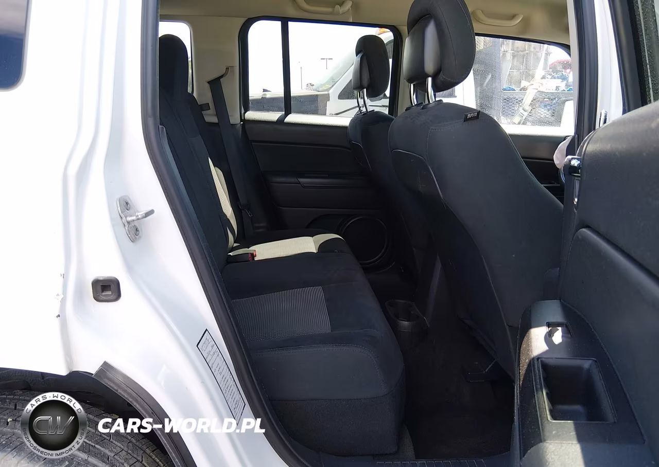 2014 Jeep Patriot Sport VIN:1C4NJPBA8ED925207 - 8