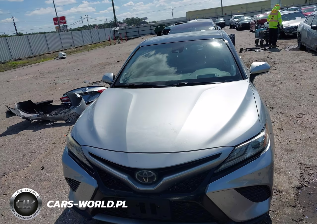 2018 Toyota Camry Xse V6 VIN:4T1BZ1HKXJU002984 - 13