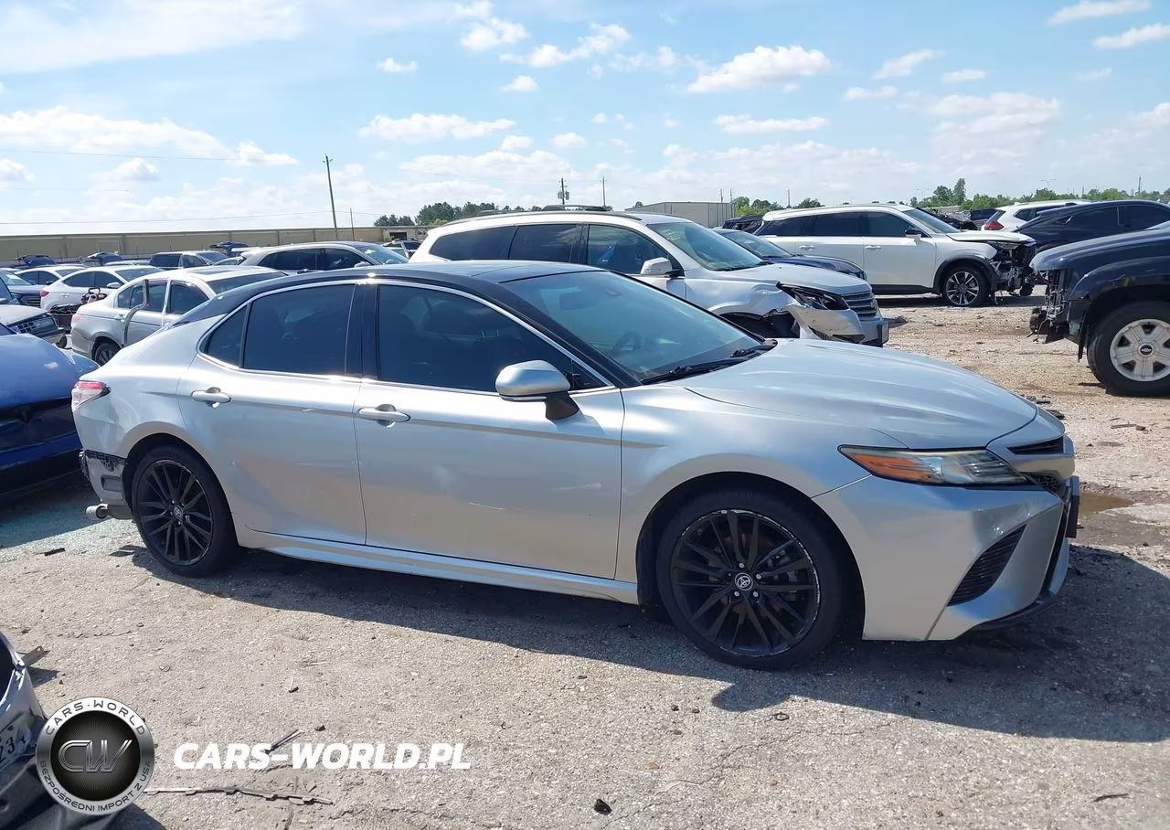 2018 Toyota Camry Xse V6 VIN:4T1BZ1HKXJU002984 - 14