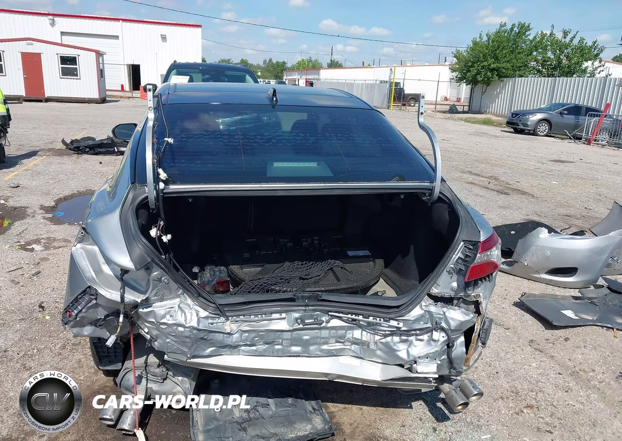 2018 Toyota Camry Xse V6 VIN:4T1BZ1HKXJU002984 - 17