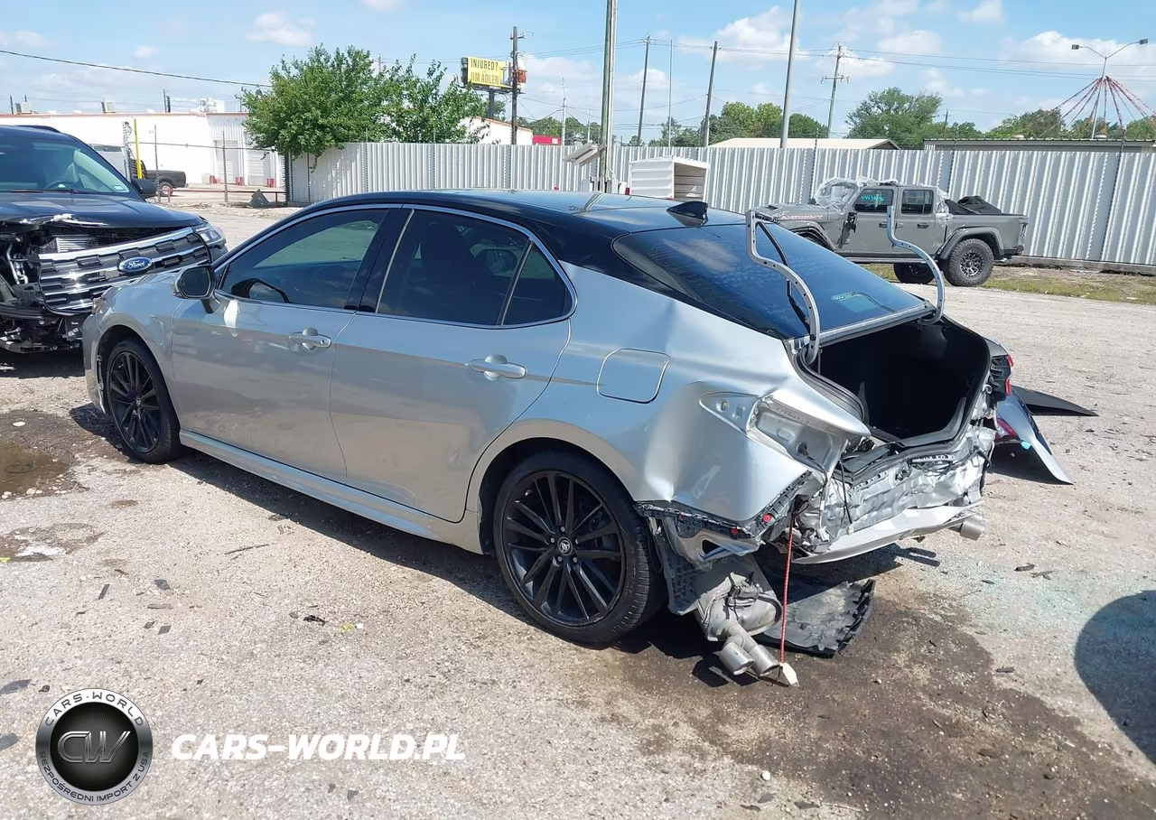 2018 Toyota Camry Xse V6 VIN:4T1BZ1HKXJU002984 - 3