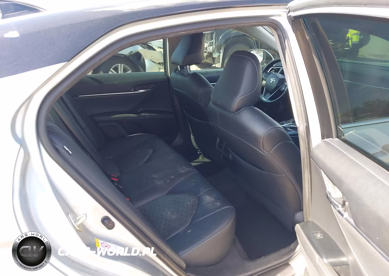 2018 Toyota Camry Xse V6 VIN:4T1BZ1HKXJU002984 - 8