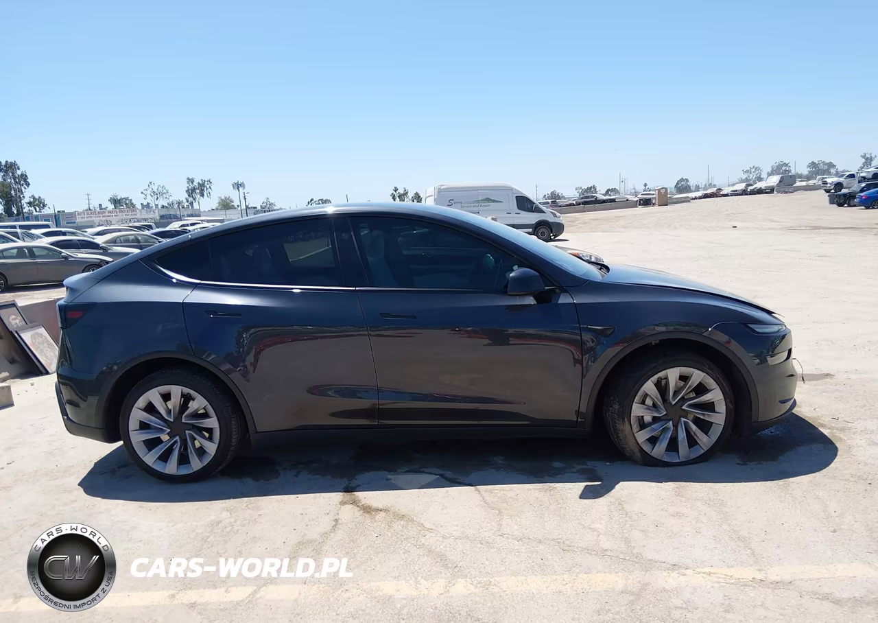 2026 Tesla Model Y Premium Rear-Wheel Drive-Rear-Wheel Drive VIN:7SAYGDED3TF445438 - 12