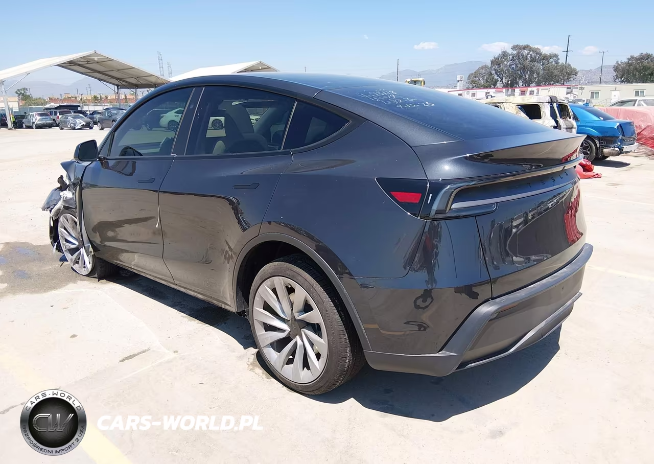 2026 Tesla Model Y Premium Rear-Wheel Drive-Rear-Wheel Drive VIN:7SAYGDED3TF445438 - 3