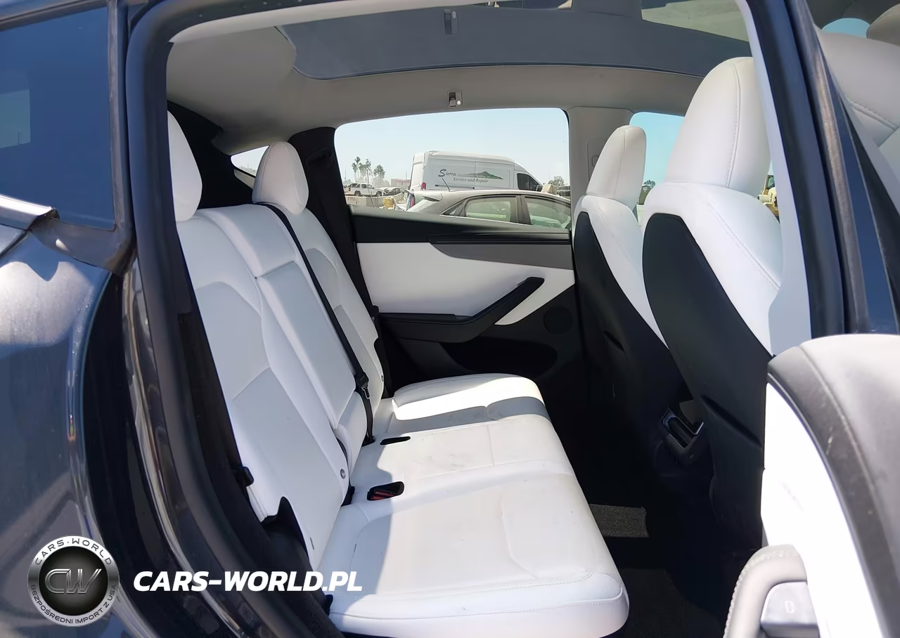 2026 Tesla Model Y Premium Rear-Wheel Drive-Rear-Wheel Drive VIN:7SAYGDED3TF445438 - 8