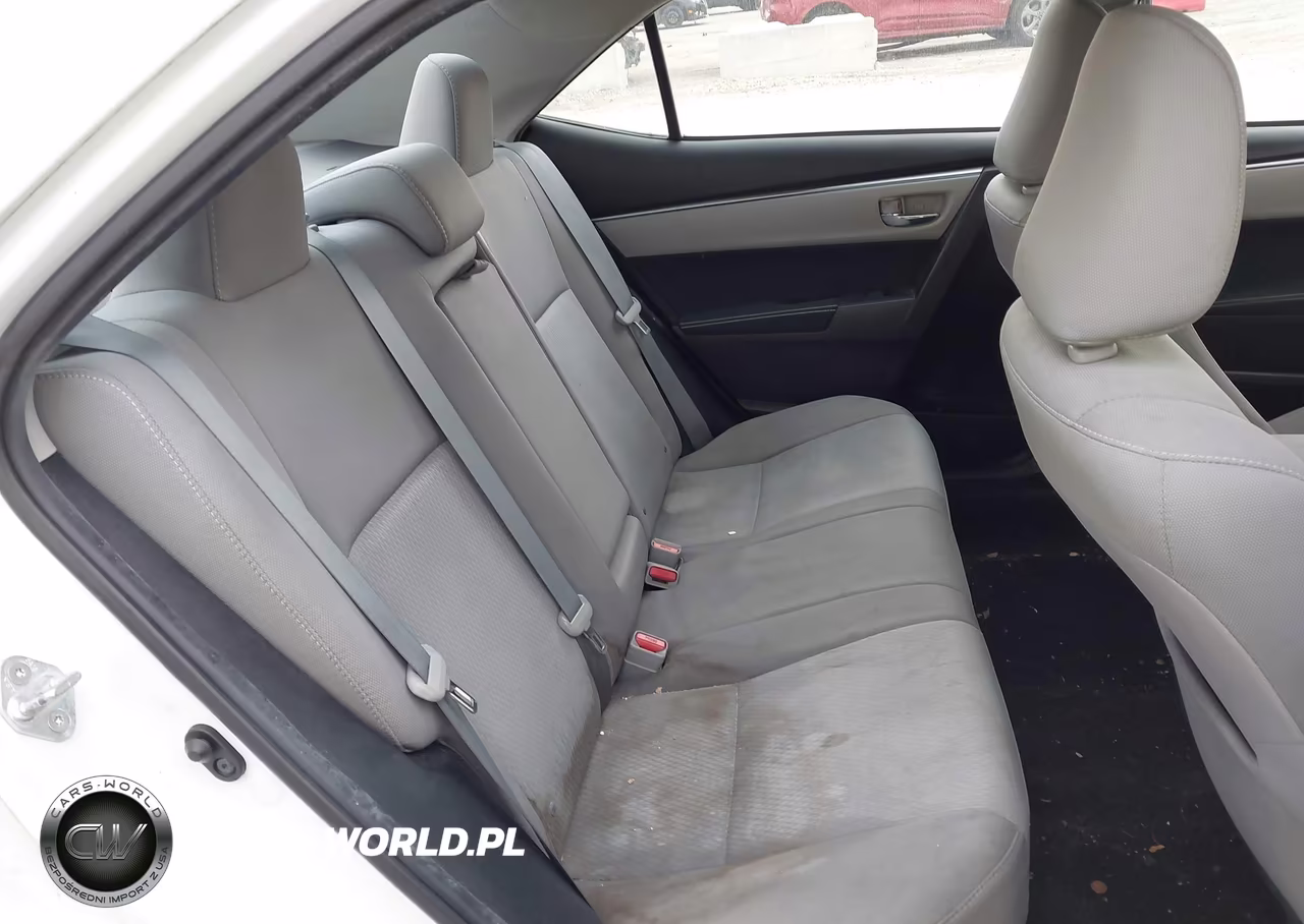 2016 Toyota Corolla Le VIN:5YFBURHE3GP462845 - 7