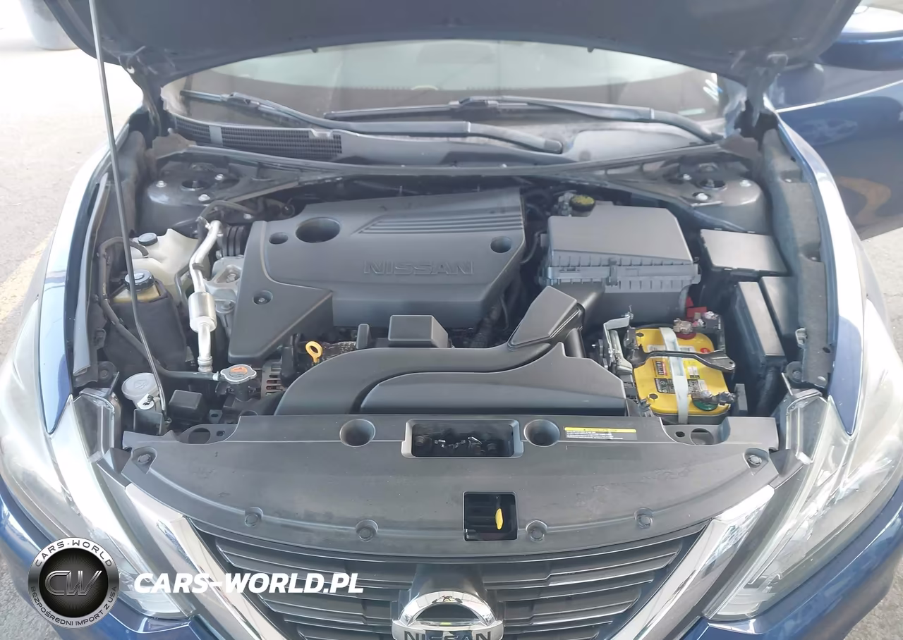 2018 Nissan Altima 2.5 Sr VIN:1N4AL3AP4JC120558 - 10
