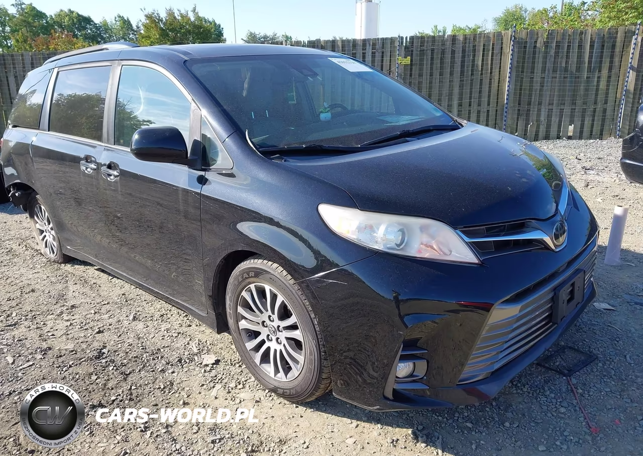 2019 Toyota Sienna Xle Premium 8 Passenger