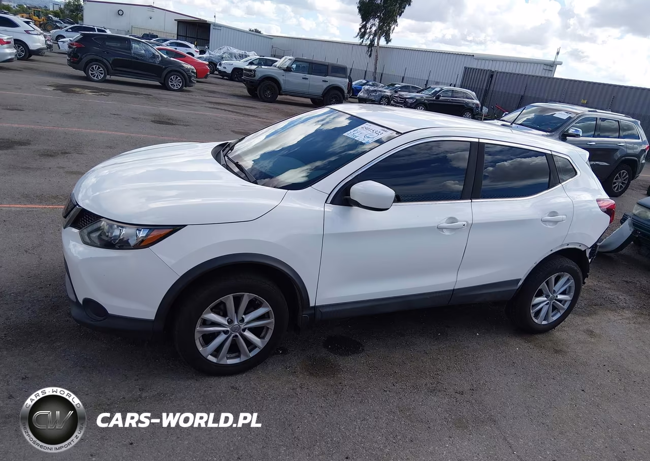 2018 Nissan Rogue Sport S VIN:JN1BJ1CP0JW153399 - 15
