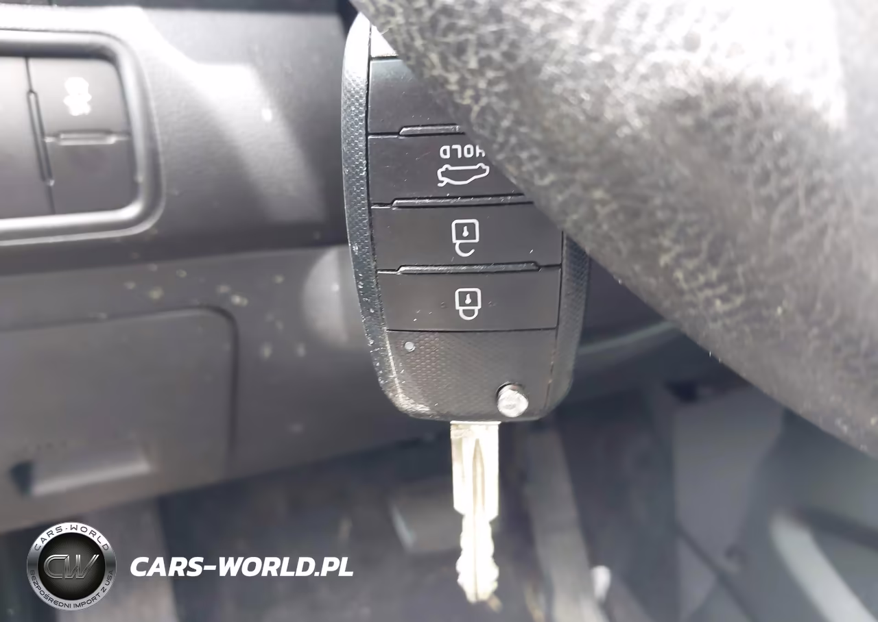 2017 Kia Forte Lx VIN:3KPFL4A7XHE062996 - 11
