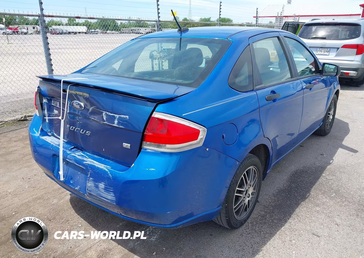 2011 Ford Focus Se VIN:1FAHP3FN7BW183258 - 4
