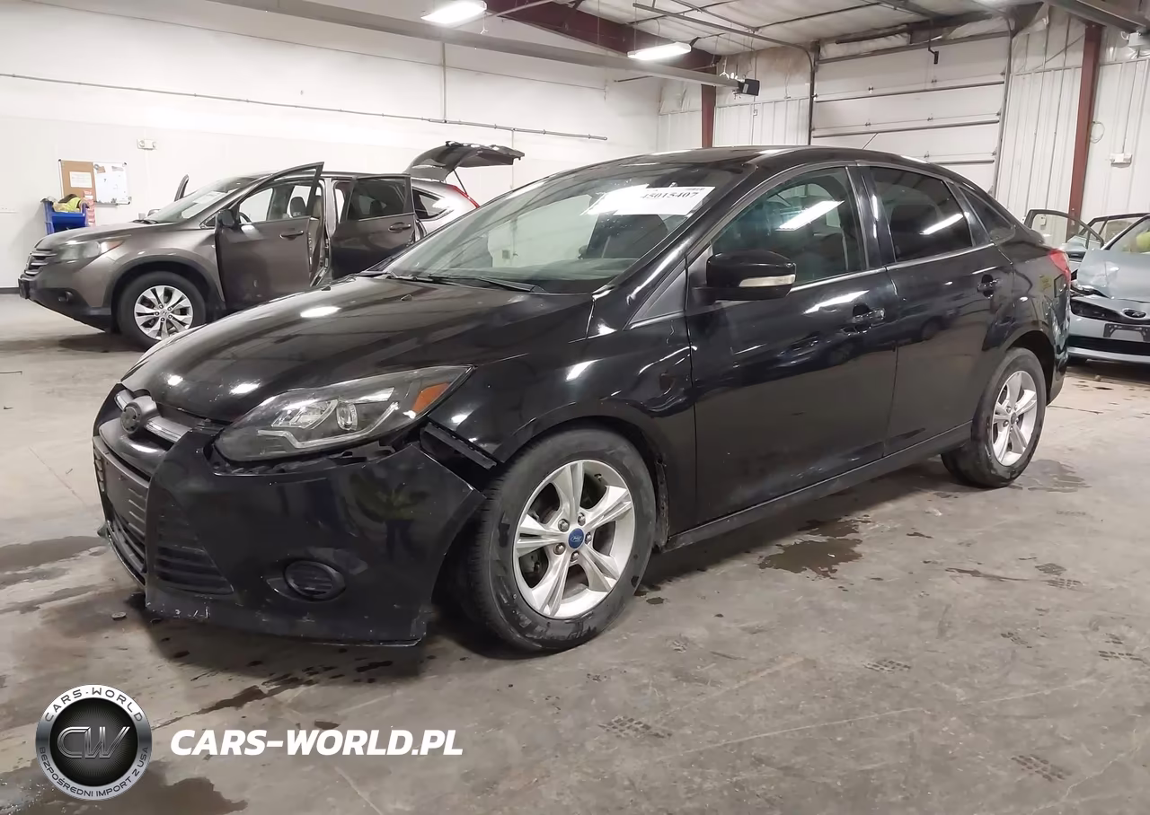 FORD FOCUS SE VIN:1FADP3F29DL276310 - 2