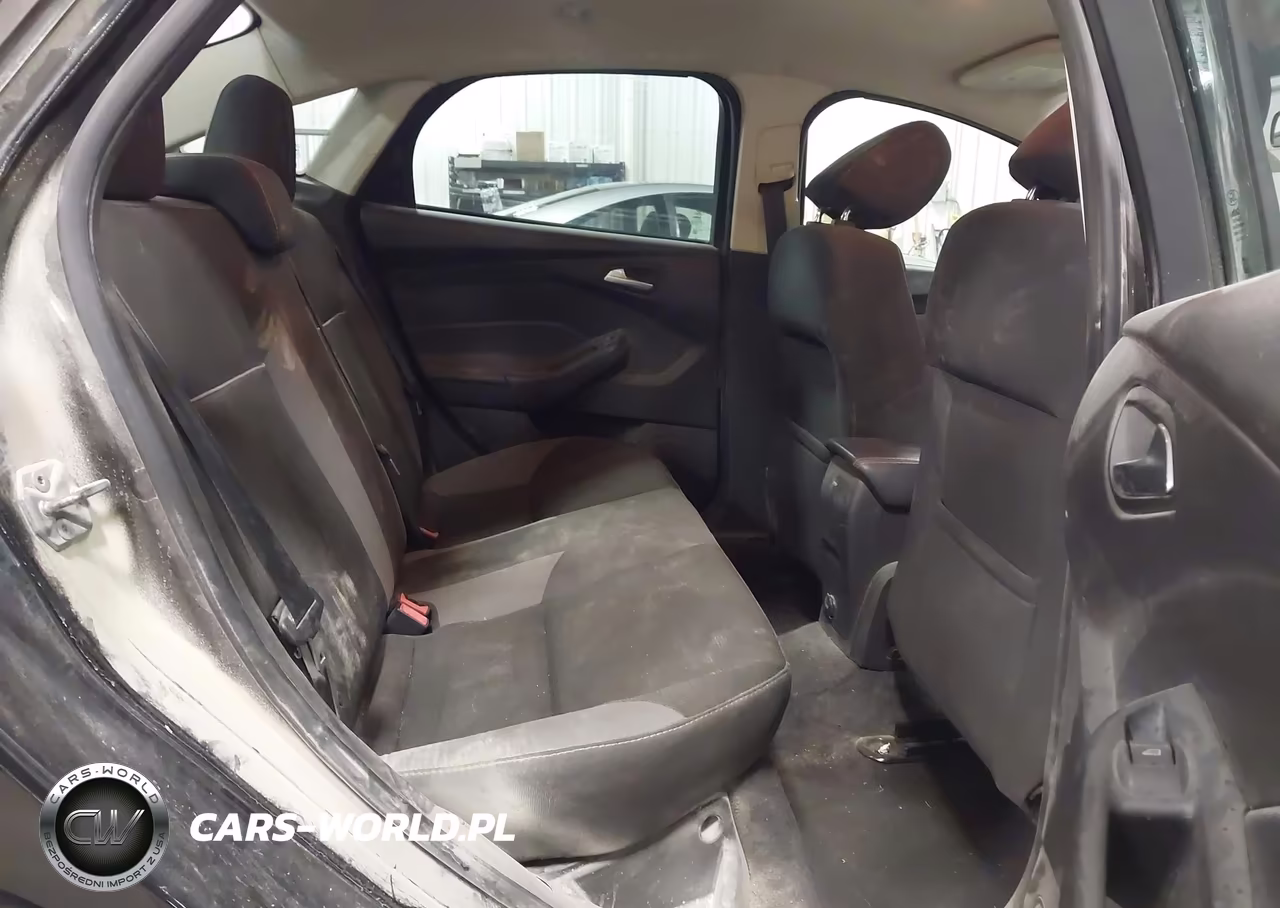 FORD FOCUS SE VIN:1FADP3F29DL276310 - 8