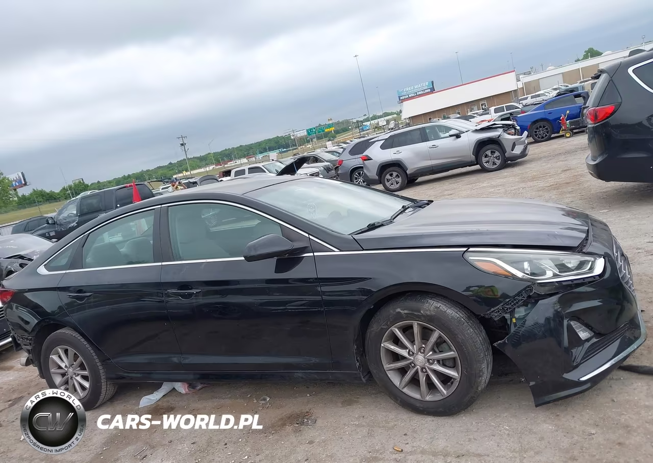 2018 Hyundai Sonata Se VIN:5NPE24AF2JH623800 - 14