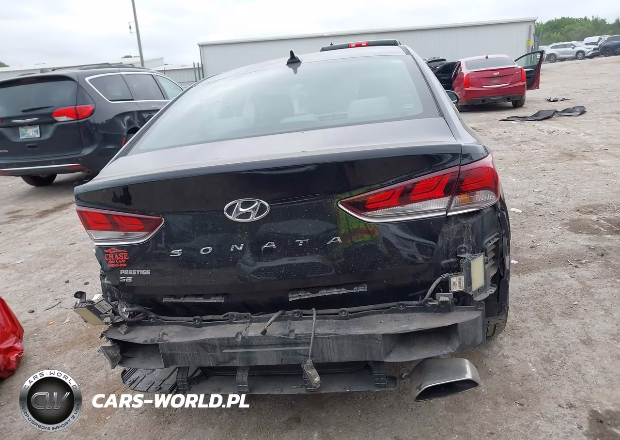 2018 Hyundai Sonata Se VIN:5NPE24AF2JH623800 - 17