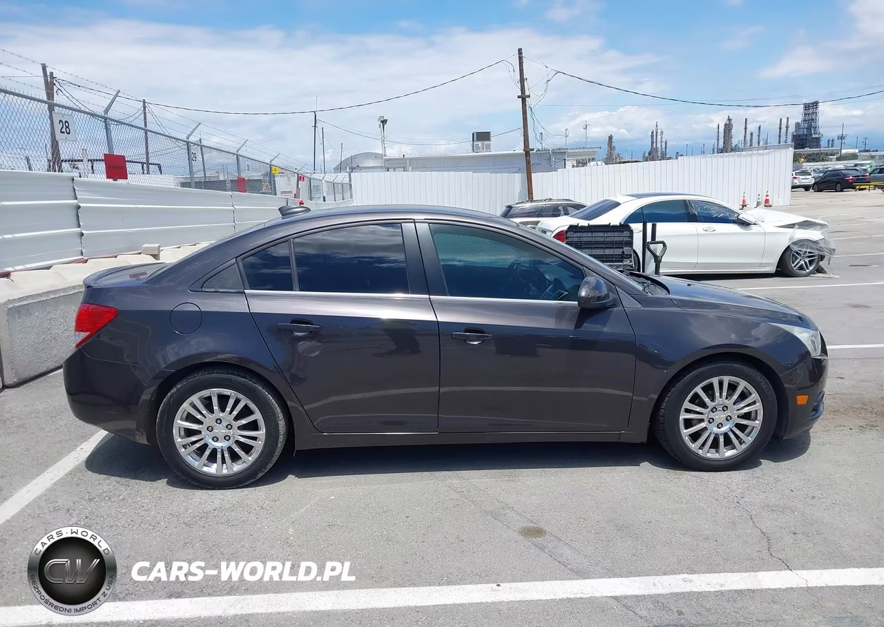 2014 Chevrolet Cruze Eco Auto VIN:1G1PH5SB2E7223215 - 13