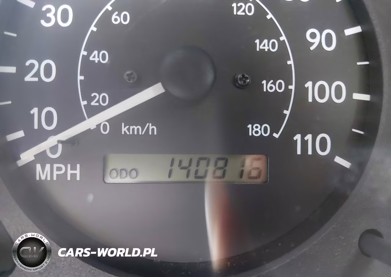 1999 Toyota Corolla Le VIN:1NXBR12E9XZ299080 - 16