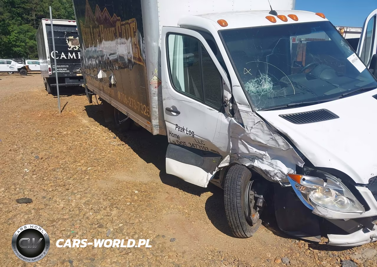 2011 Mercedes-Benz Sprinter 3500 VIN:WDAPF4CC4B9479471 - 11