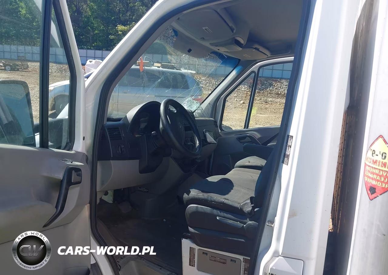 2011 Mercedes-Benz Sprinter 3500 VIN:WDAPF4CC4B9479471 - 6