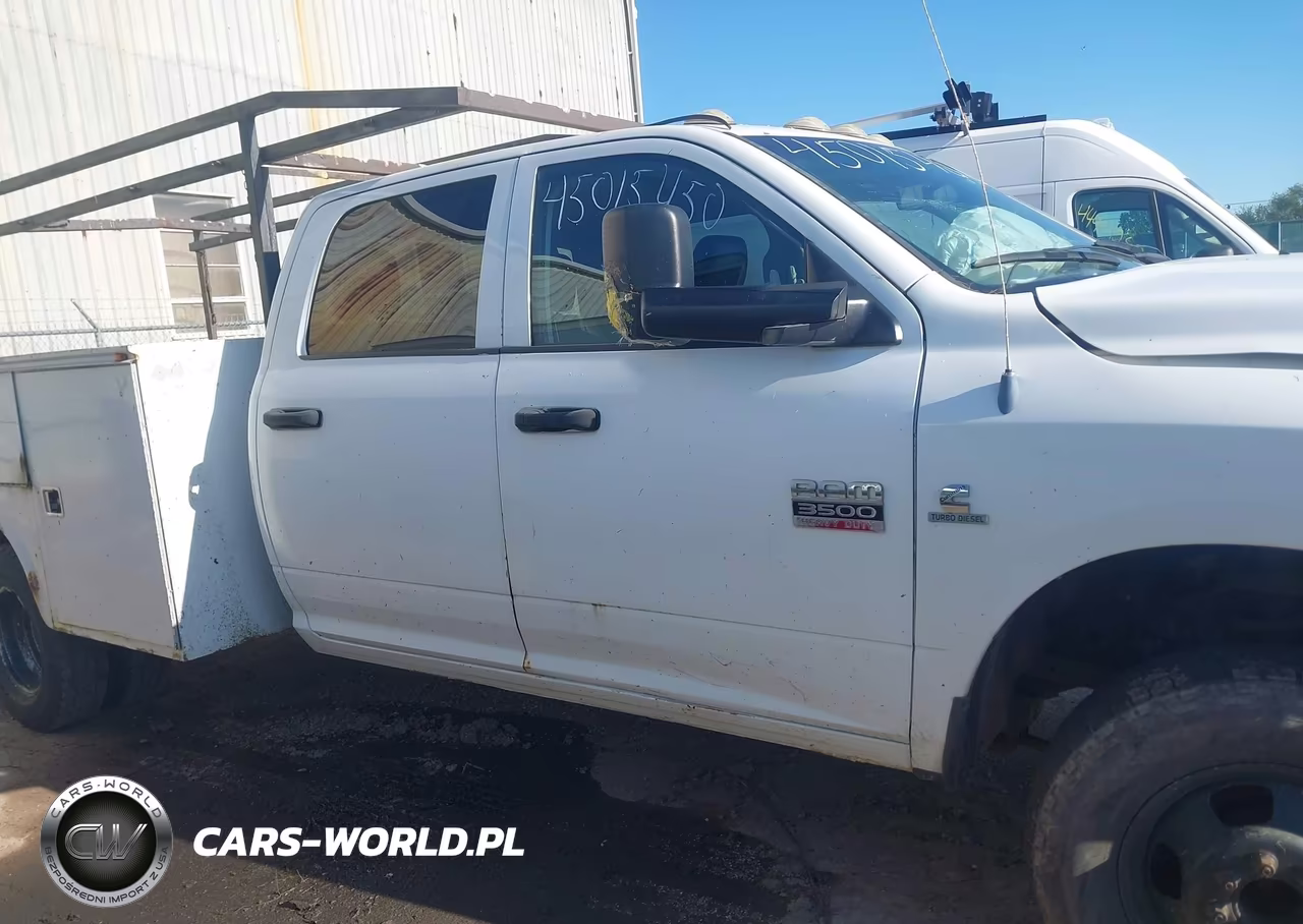 2011 Ram Ram 3500 Hd Chassis St-Slt-Laramie VIN:3D6WZ4CL3BG636109 - 13