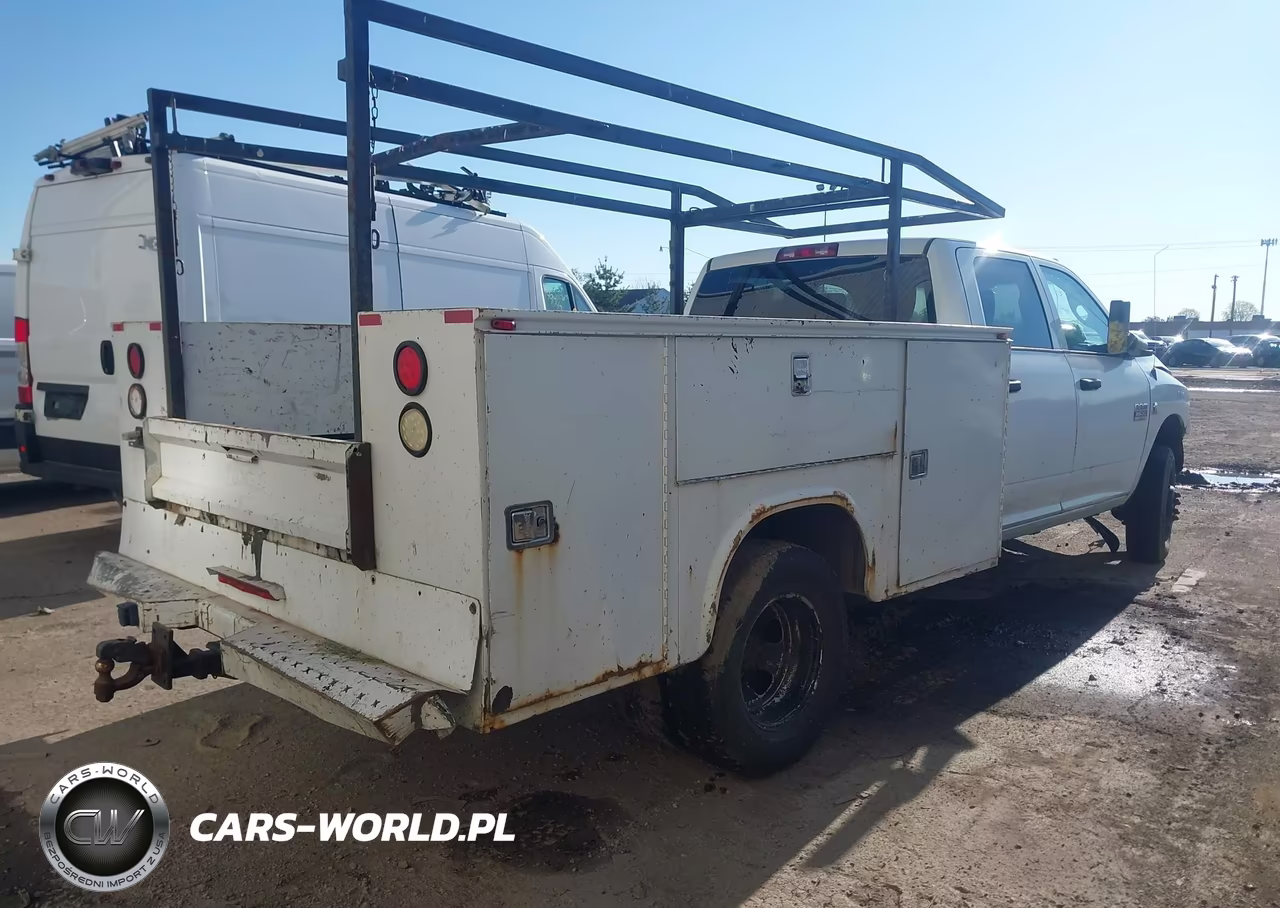 2011 Ram Ram 3500 Hd Chassis St-Slt-Laramie VIN:3D6WZ4CL3BG636109 - 4