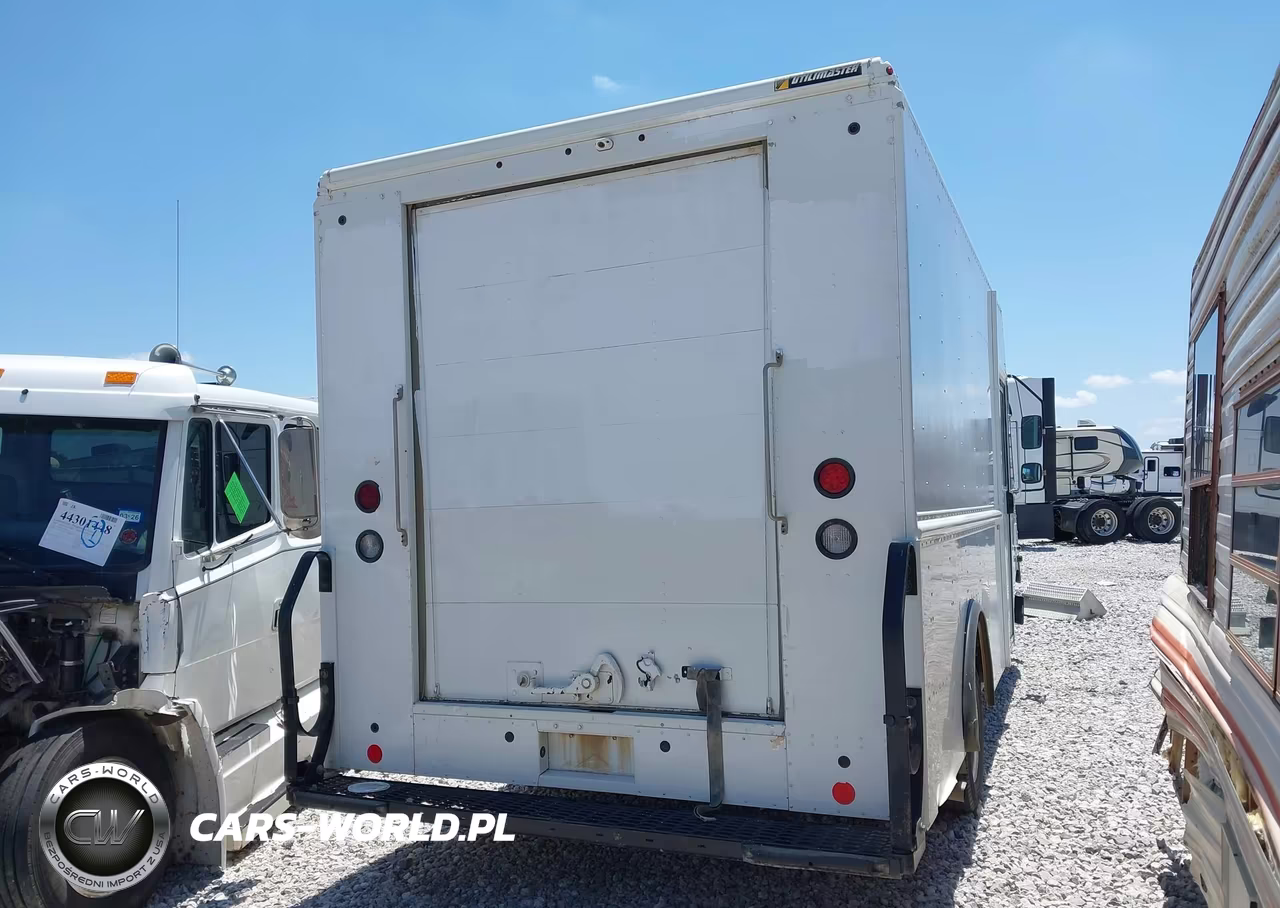 2021 Ford E-350 Stripped VIN:1FC3E3KN3MDC38545 - 4
