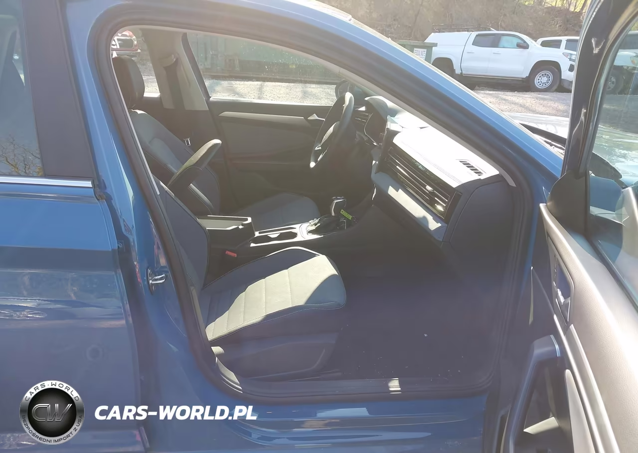 2026 Volkswagen Jetta Se VIN:3VW7W7BU8TM020551 - 5