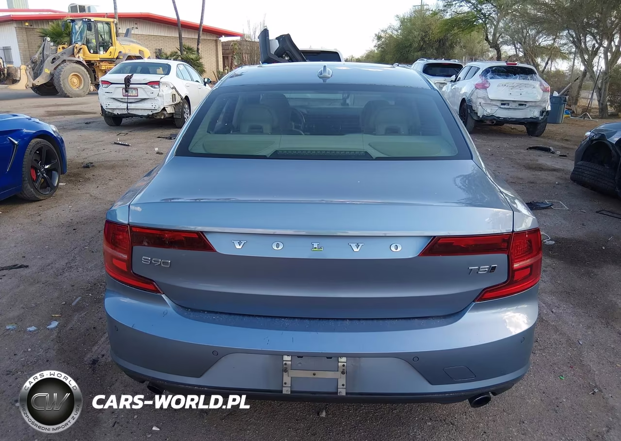 2018 Volvo S90 T5 Momentum VIN:LVY982MK8JP034910 - 16