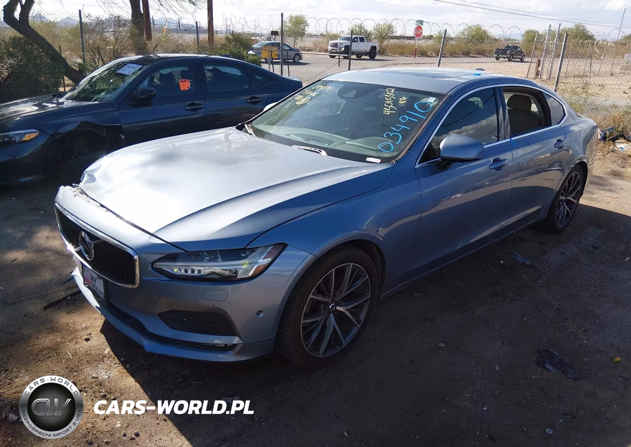 2018 Volvo S90 T5 Momentum VIN:LVY982MK8JP034910 - 2