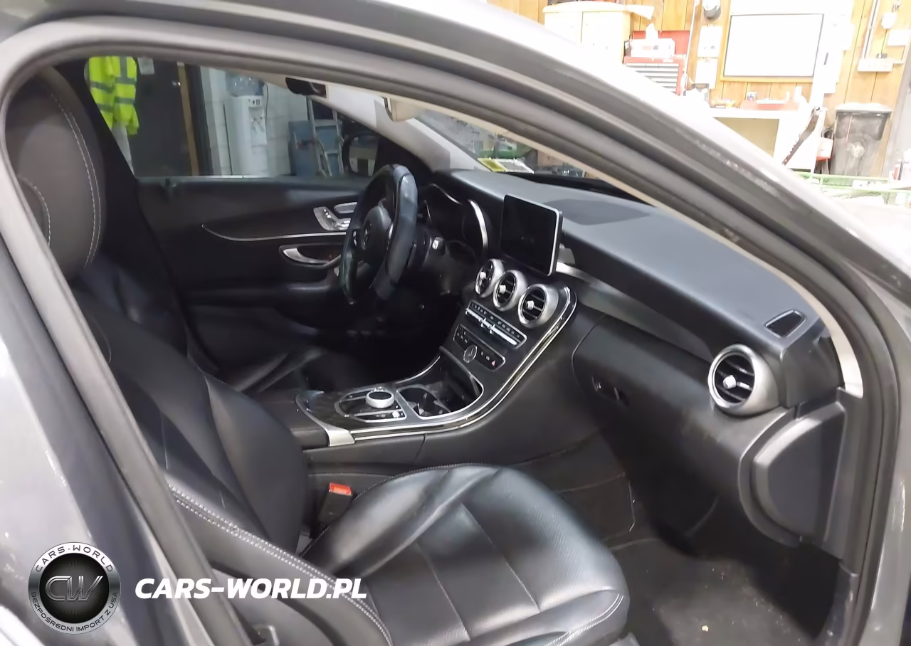 2017 Mercedes-Benz C 300 4Matic VIN:55SWF4KB2HU191902 - 5