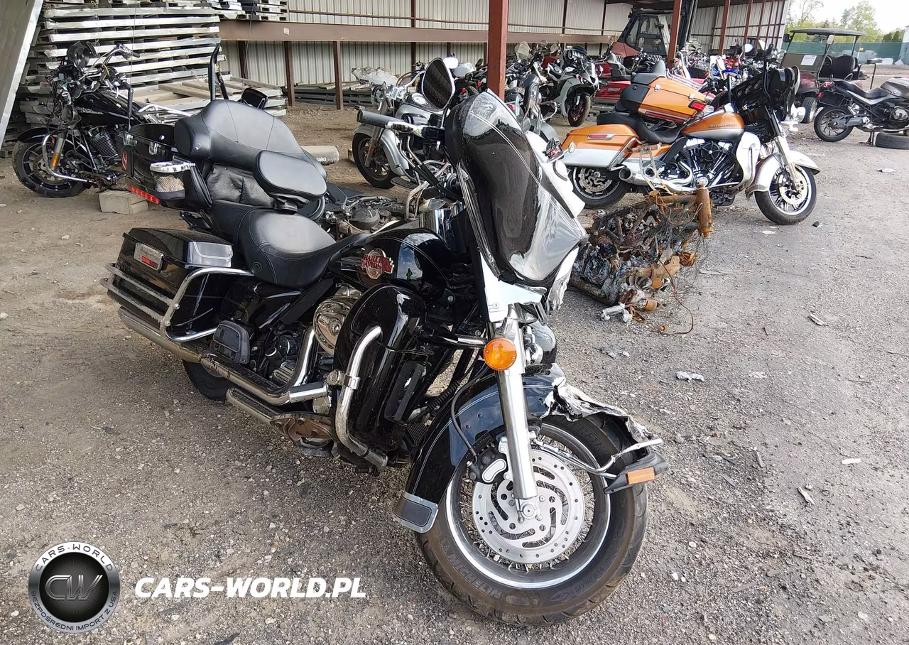 2006 Harley-Davidson Flhtcui