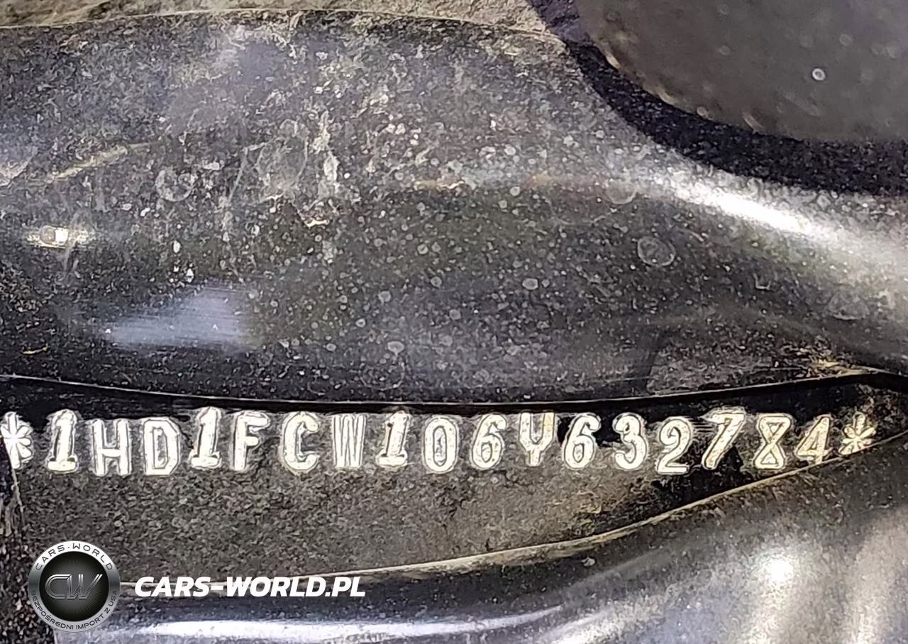 2006 Harley-Davidson Flhtcui VIN:1HD1FCW106Y632784 - 10