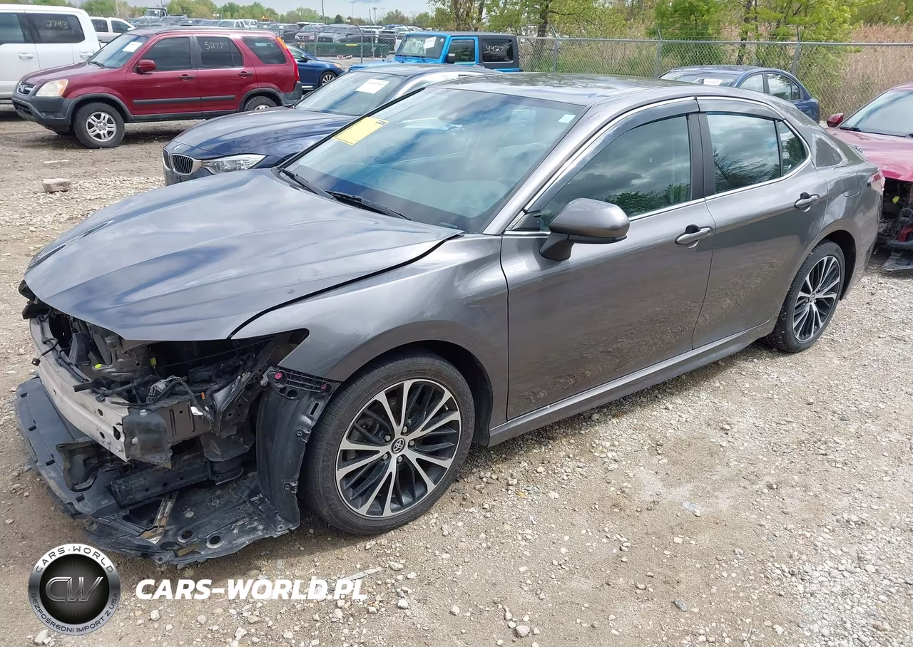 TOYOTA CAMRY L VIN:4T1B11HK5KU253243 - 2