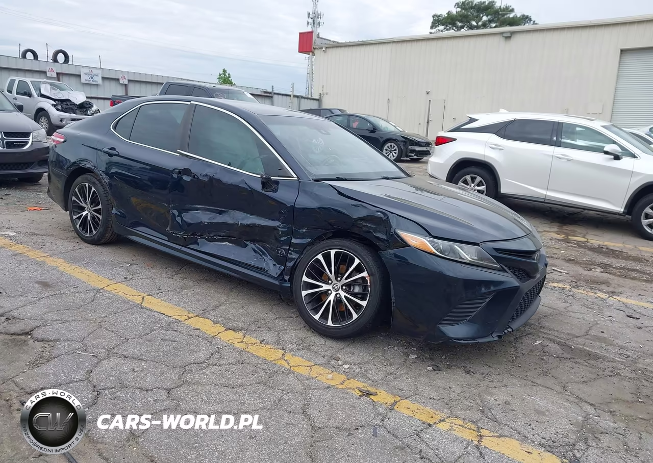 2020 Toyota Camry Se – zdjęcie 1 z 16