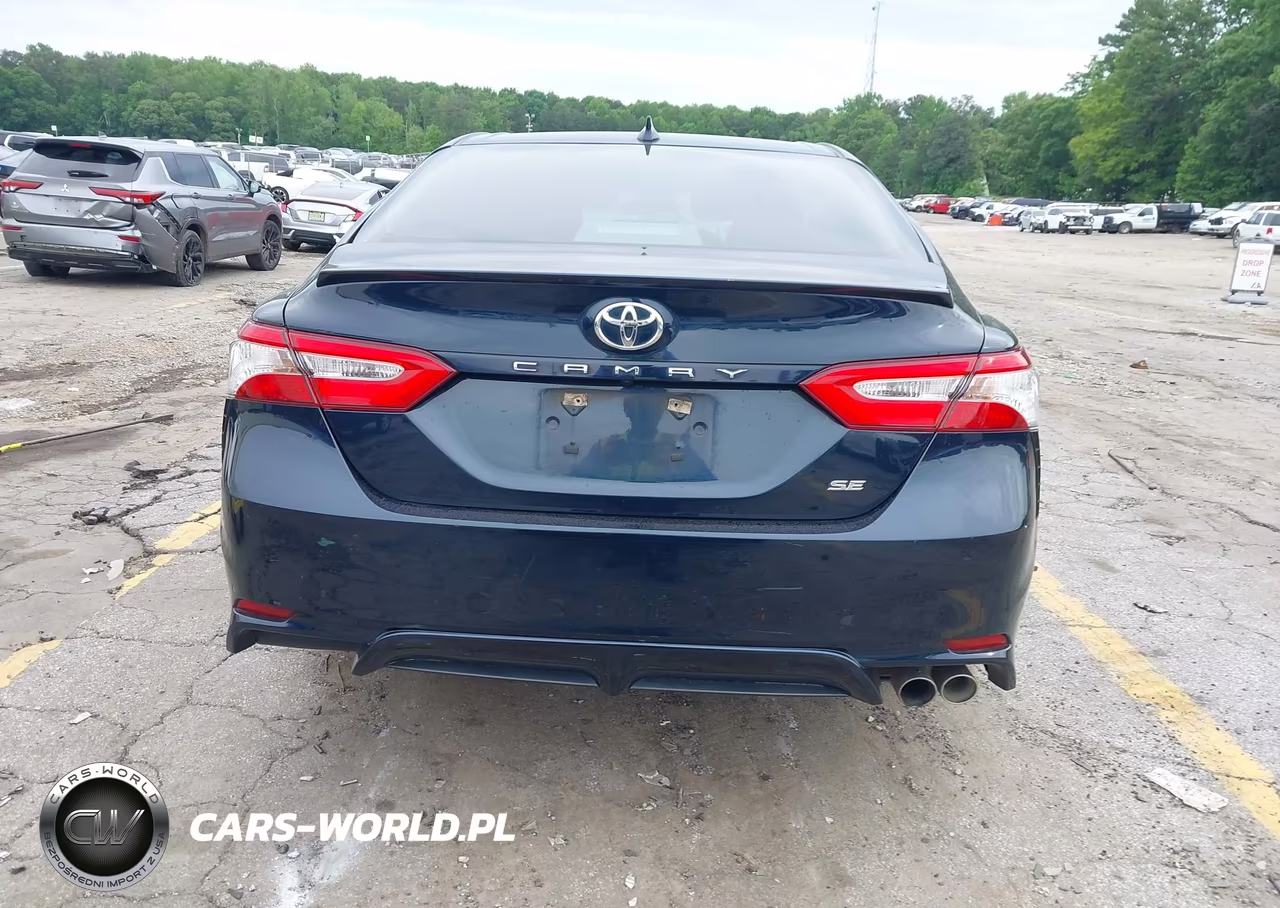 2020 Toyota Camry Se VIN:4T1G11AK3LU501796 - 16