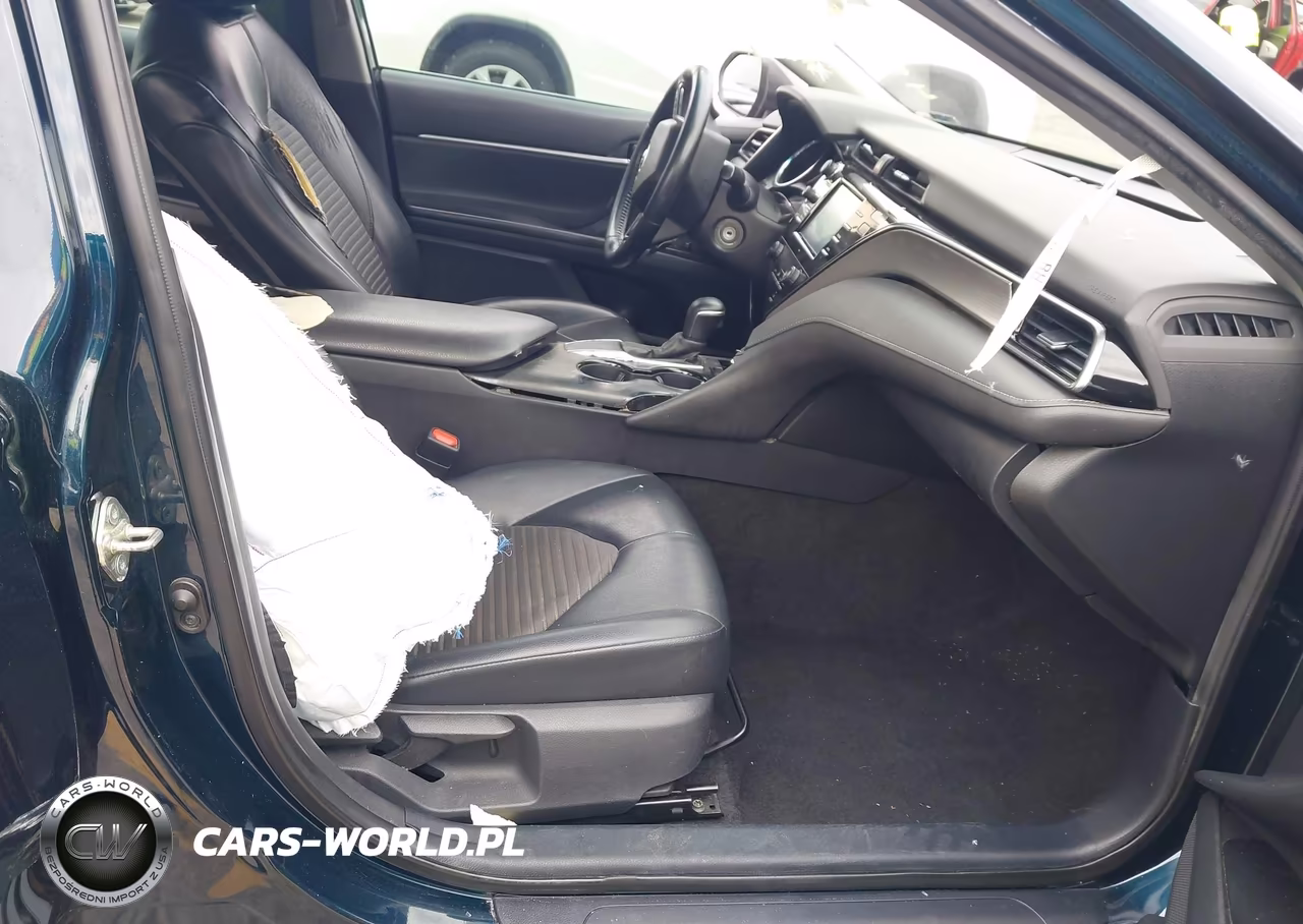2020 Toyota Camry Se VIN:4T1G11AK3LU501796 - 5