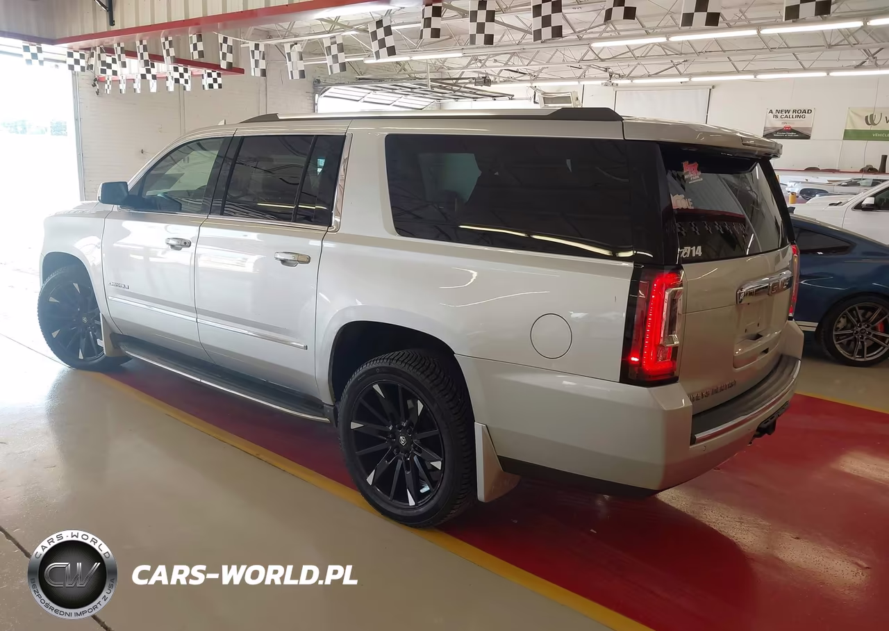 2016 GMC Yukon Xl Denali VIN:1GKS2HKJ5GR335904 - 3
