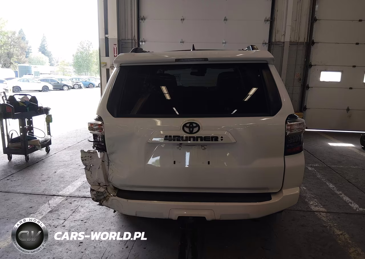 2023 Toyota 4Runner Sr5 Premium VIN:JTENU5JR7P6155166 - 17