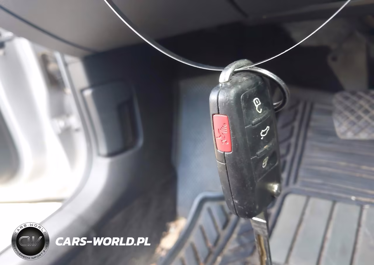 2013 Volkswagen Passat 2.5L S VIN:1VWAP7A30DC072576 - 11