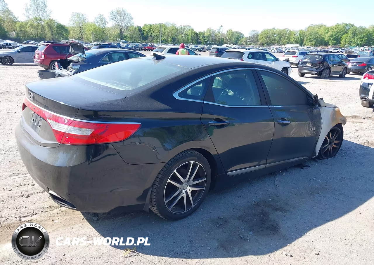 2012 Hyundai Azera VIN:KMHFG4JG1CA186263 - 4