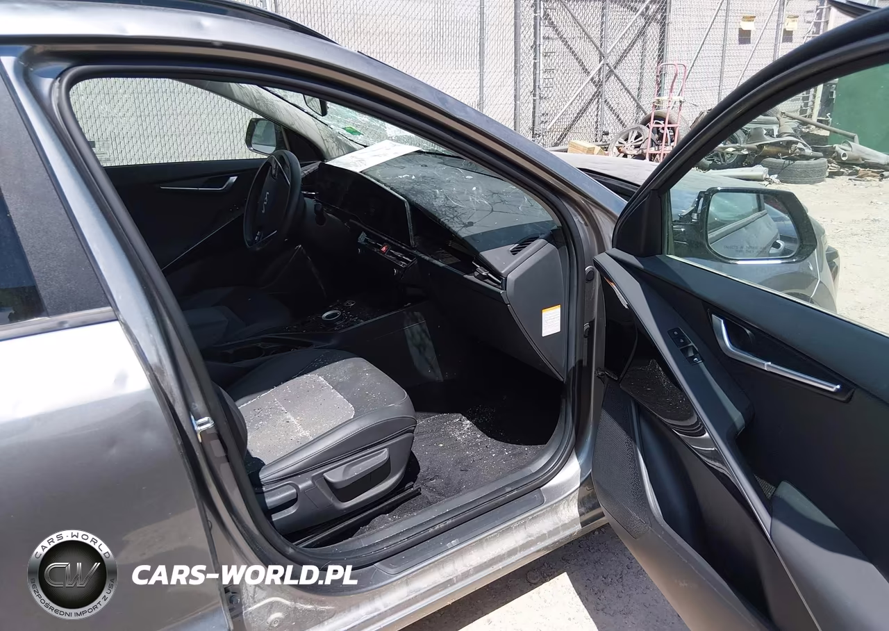 KIA NIRO WIND VIN:KNDCR3L13R5098465 - 5